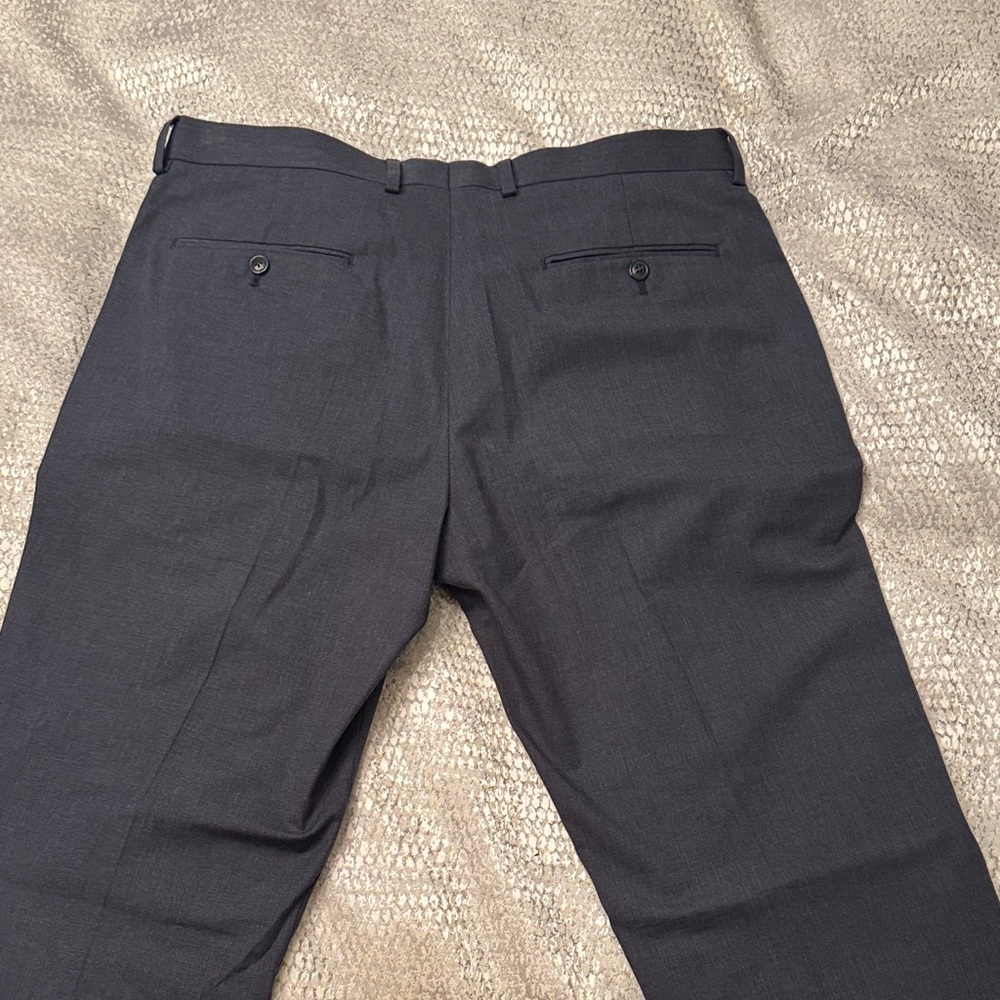 J.Crew Ludlow Slim-fit suit pant in Italian cotton blend Dark Gray (slate) 33x30 - Picture 4 of 7